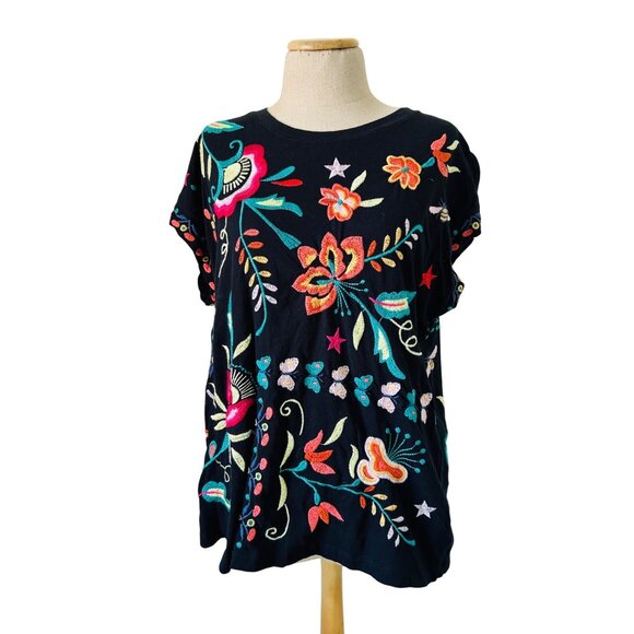 Johnny Was Womens M Averi Relaxed Tee Black Floral Embroidered Short Sleeve - Picture 13 of 14